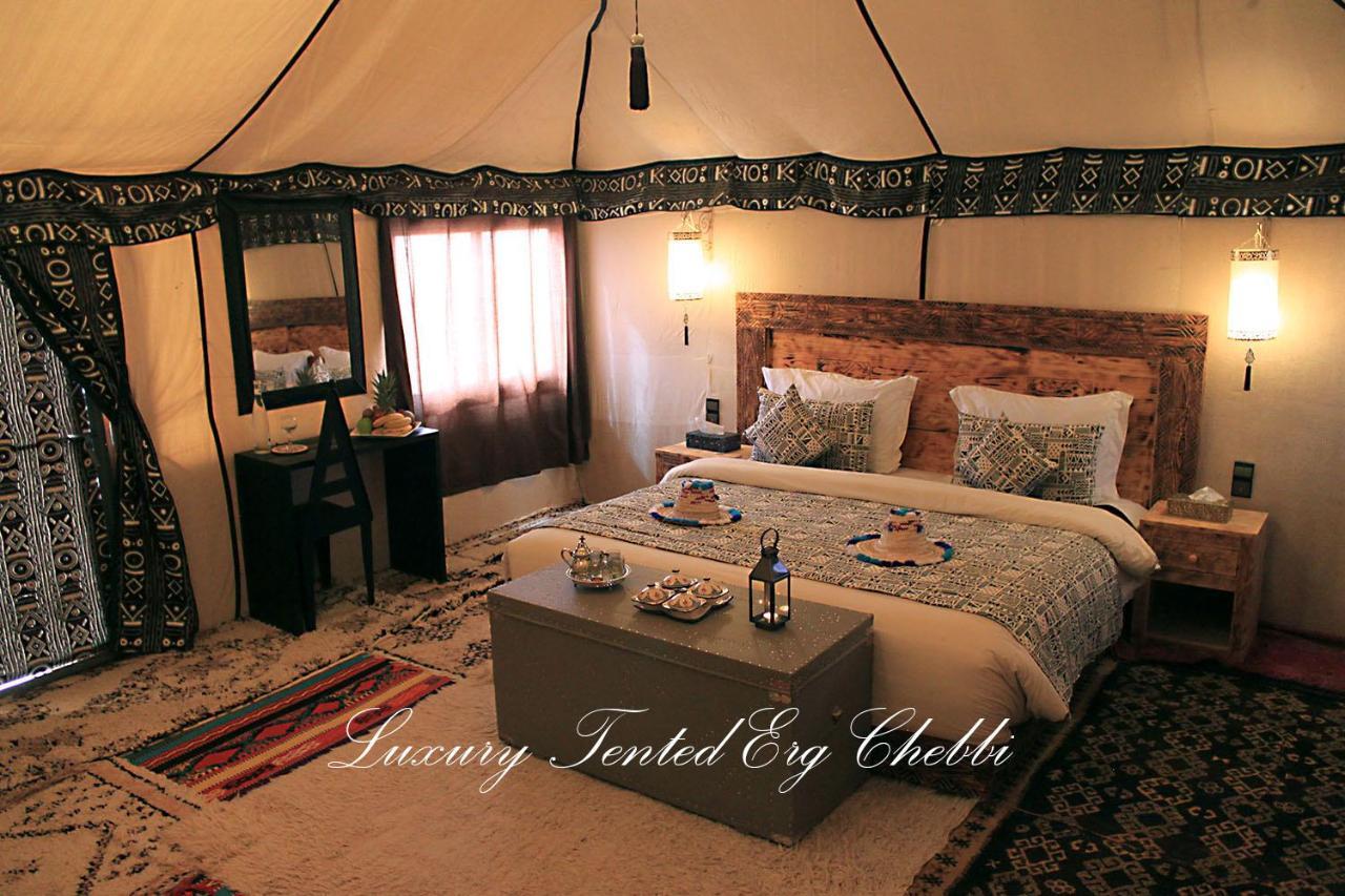 Luxury Tented Erg Chebbi Merzouga Eksteriør billede
