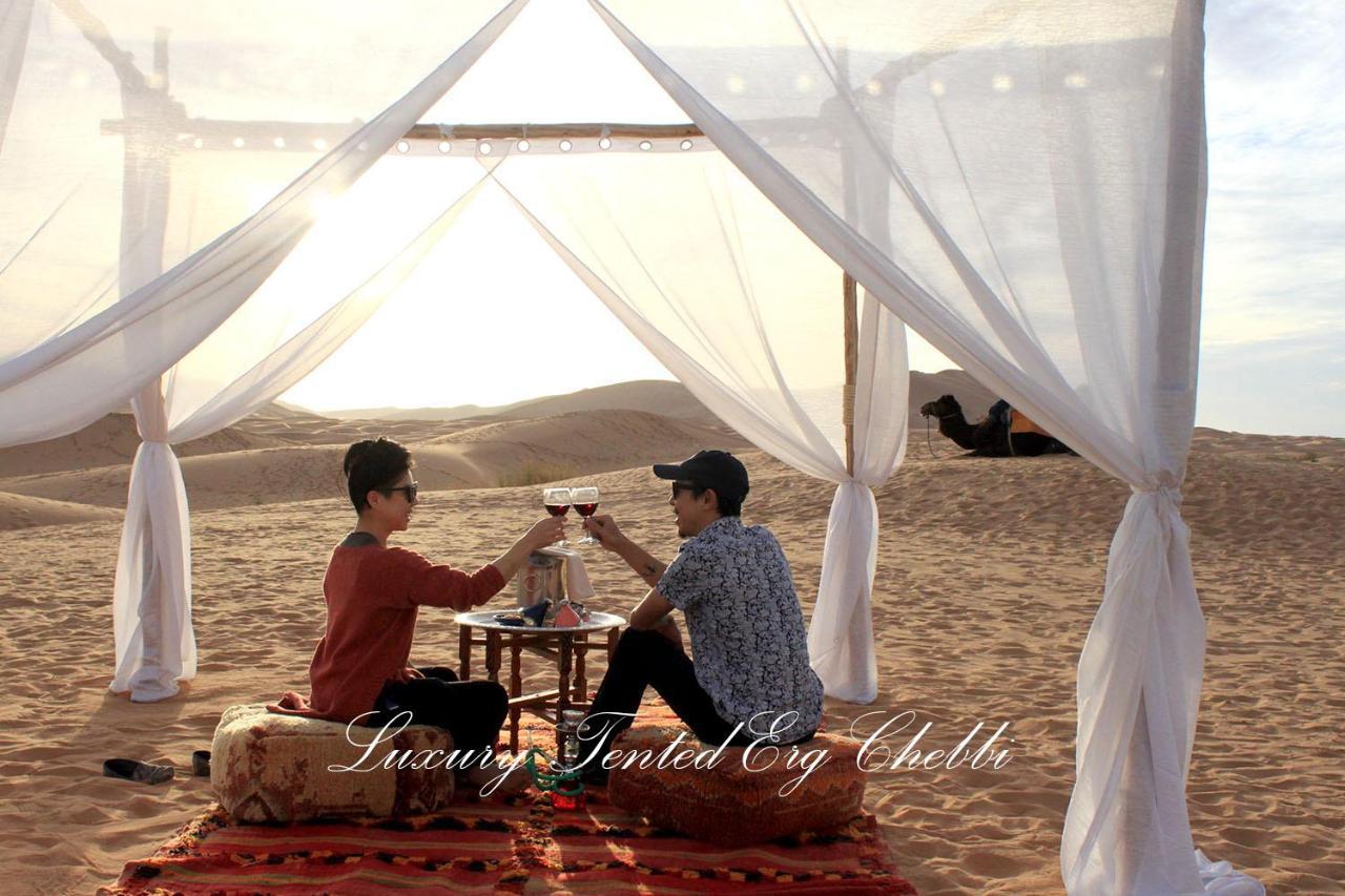 Luxury Tented Erg Chebbi Merzouga Eksteriør billede